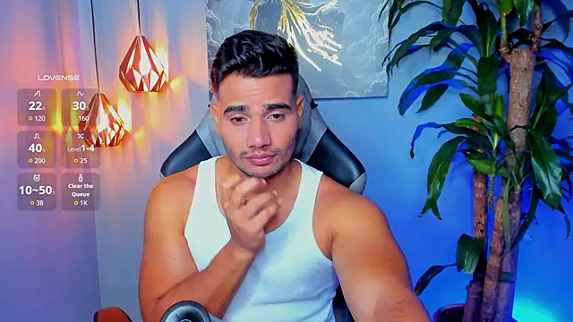 AndresR3 online show from November 30, 2025, 4:46 am