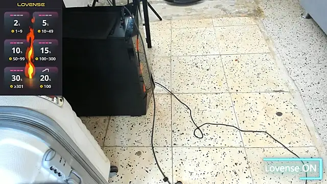 David niet online show from September 26, 2025, 5:42 pm