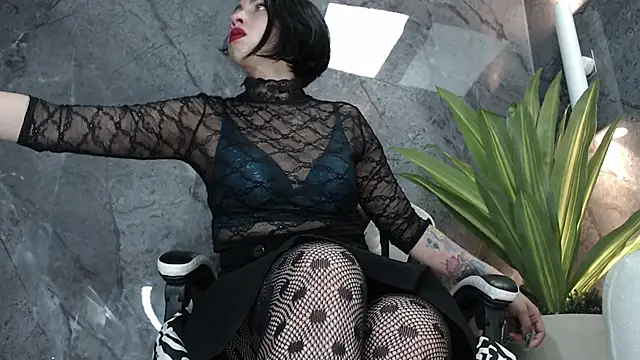 Snapshot of Anxelica_Macondo_ chatting on November 17, 2025, 12:53 pm Anxelica Macondo online show from November 17, 2025, 12:53 pm