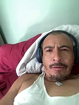 Snapshot of Chillo956 chatting on May 30, 2026, 3:28 pm Chillo956 online show from May 30, 2026, 3:28 pm
