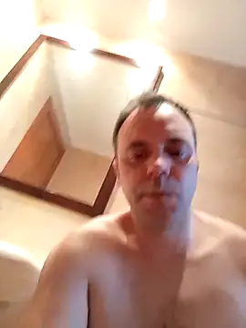 Snapshot of manchego85 chatting on April 6, 2026, 3:13 pm manchego85 online show from April 6, 2026, 3:13 pm