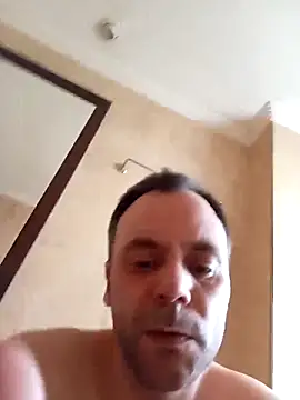 Snapshot of manchego85 chatting on April 8, 2026, 4:08 pm manchego85 online show from April 8, 2026, 4:08 pm