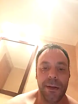 Snapshot of manchego85 chatting on March 16, 2026, 11:07 pm manchego85 online show from March 16, 2026, 11:07 pm