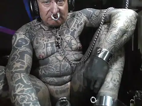 object857 online show from November 24, 2025, 11:49 pm