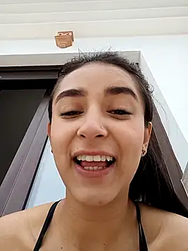 Snapshot of CandyFoxter_ chatting on October 8, 2025, 7:21 am CandyFoxter  online show from October 8, 2025, 7:21 am