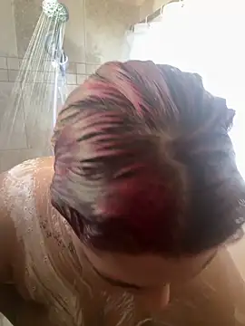 Snapshot of 1n0nlythroat chatting on April 7, 2026, 5:37 pm 1n0nlythroat online show from April 7, 2026, 5:37 pm