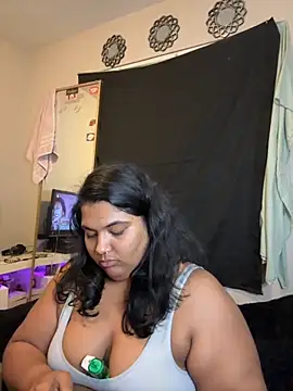 1n0nlythroat online show from December 5, 2025, 7:29 am