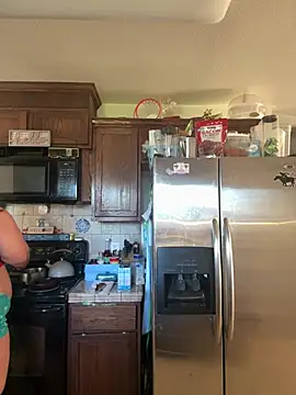 Snapshot of 1n0nlythroat chatting on March 9, 2026, 5:38 pm 1n0nlythroat online show from March 9, 2026, 5:38 pm