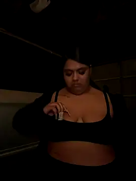 1n0nlythroat online show from October 23, 2025, 2:54 am