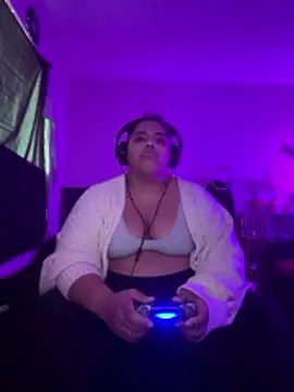 Snapshot of 1n0nlythroat chatting on January 13, 2026, 11:41 pm 1n0nlythroat online show from January 13, 2026, 11:41 pm