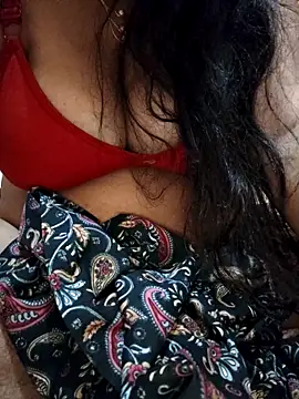 USER-MAYA online show from October 15, 2025, 12:31 am