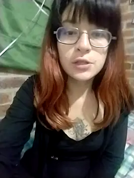 Snapshot of _Alaskamisa chatting on December 22, 2025, 12:11 am Alaskamisa online show from December 22, 2025, 12:11 am