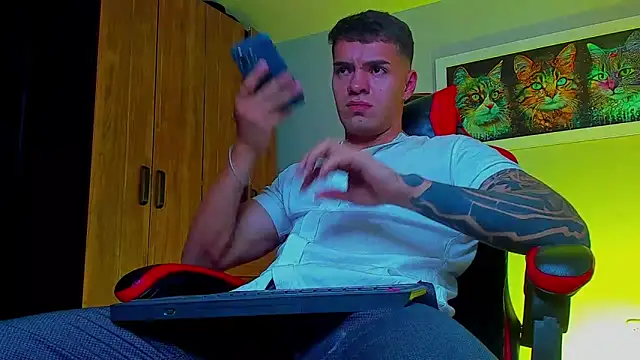 ALPHA DOMINUS  online show from September 26, 2025, 2:18 am