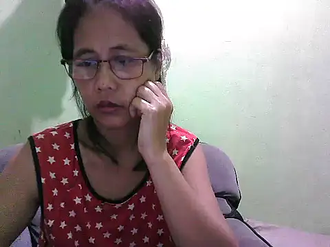 HotLadyPinay32 online show from February 11, 2026, 10:31 pm