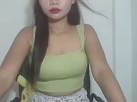 Snapshot of pretty_asian_xx chatting on May 31, 2026, 12:27 am pretty asian xx online show from May 31, 2026, 12:27 am
