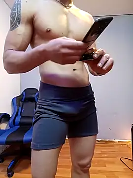 Snapshot of jhonny_thes28 chatting on February 22, 2026, 5:36 pm jhonny thes28 online show from February 22, 2026, 5:36 pm