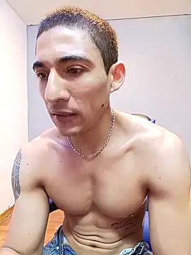 Snapshot of jhonny_thes28 chatting on February 5, 2026, 4:03 pm jhonny thes28 online show from February 5, 2026, 4:03 pm