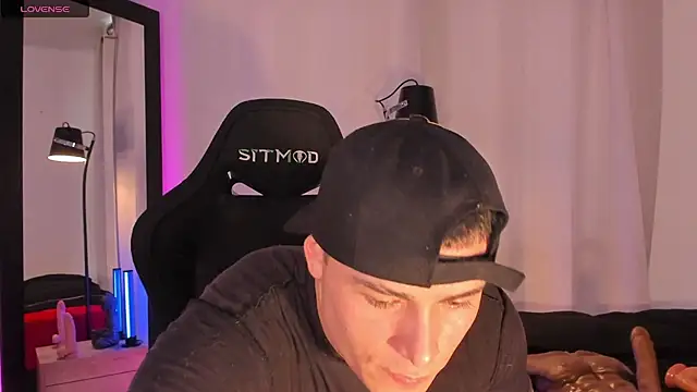 Snapshot of connorsmiith chatting on June 30, 2026, 5:02 pm connorsmiith online show from June 30, 2026, 5:02 pm