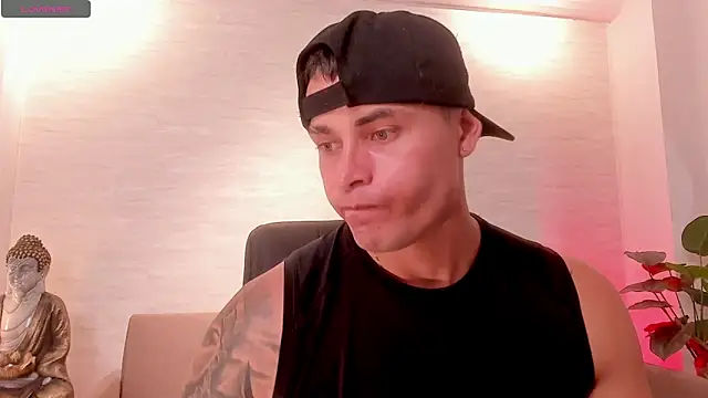 connorsmiith online show from April 21, 2026, 10:55 am