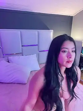 Snapshot of BellaFernandez__ chatting on October 16, 2025, 11:51 am BellaFernandez online show from October 16, 2025, 11:51 am