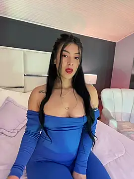 Snapshot of BellaFernandez__ chatting on December 18, 2025, 11:03 am BellaFernandez online show from December 18, 2025, 11:03 am