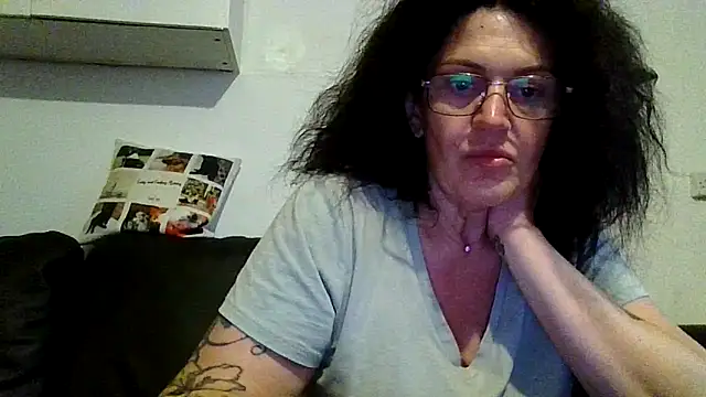Snapshot of RubyyRosee chatting on June 12, 2026, 5:16 am RubyyRosee online show from June 12, 2026, 5:16 am