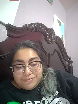 Lovelyrainn online show from November 30, 2025, 1:28 am