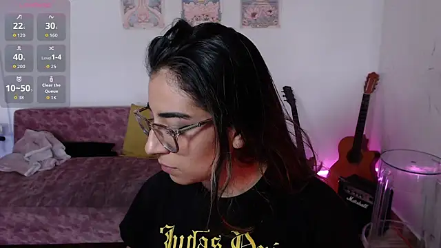 Snapshot of Susanahendrix chatting on November 11, 2025, 6:25 pm Susanahendrix online show from November 11, 2025, 6:25 pm