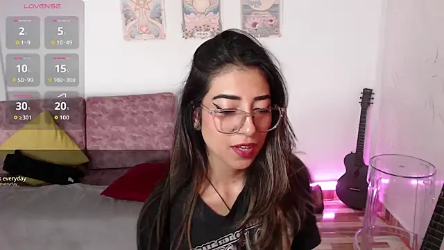 Snapshot of Susanahendrix chatting on January 12, 2026, 6:47 pm Susanahendrix online show from January 12, 2026, 6:47 pm