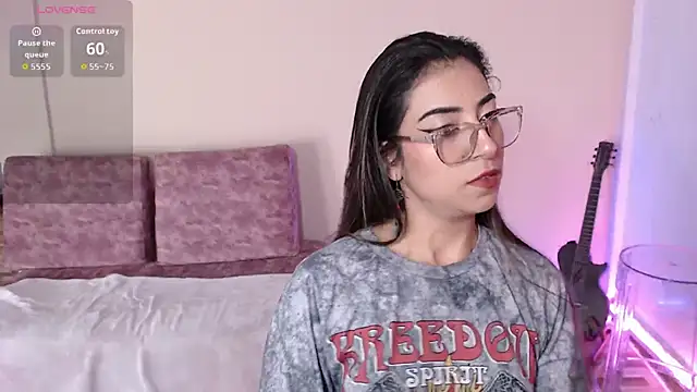 Snapshot of Susanahendrix chatting on February 12, 2026, 6:18 pm Susanahendrix online show from February 12, 2026, 6:18 pm