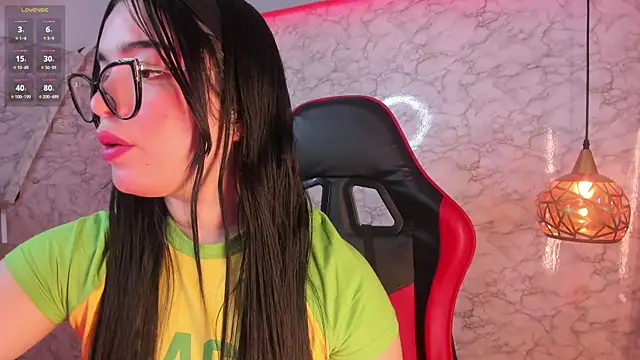 Snapshot of KateLee chatting on January 13, 2026, 6:06 am KateLee online show from January 13, 2026, 6:06 am