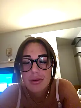 Snapshot of Sophrob96x chatting on April 26, 2026, 12:30 am Sophrob96x online show from April 26, 2026, 12:30 am