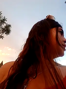 miss berlyn online show from April 4, 2026, 11:11 pm