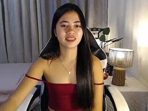 Snapshot of pinay_sharmelyn chatting on January 13, 2026, 1:48 pm pinay sharmelyn online show from January 13, 2026, 1:48 pm