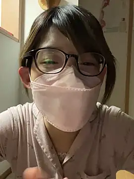 Snapshot of usako_2025 chatting on November 25, 2025, 4:29 pm usako 2025 online show from November 25, 2025, 4:29 pm