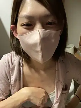 Snapshot of usako_2025 chatting on November 14, 2025, 1:26 pm usako 2025 online show from November 14, 2025, 1:26 pm