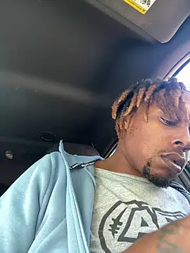 Snapshot of BigMfLuther chatting on December 15, 2025, 4:24 pm BigMfLuther online show from December 15, 2025, 4:24 pm