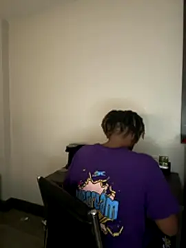 Snapshot of BigMfLuther chatting on December 16, 2025, 6:12 pm BigMfLuther online show from December 16, 2025, 6:12 pm