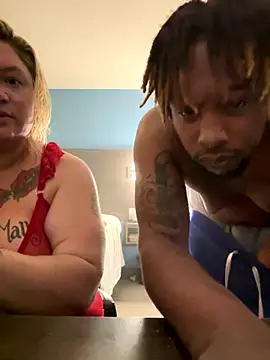 Snapshot of BigMfLuther chatting on November 30, 2025, 3:18 am BigMfLuther online show from November 30, 2025, 3:18 am