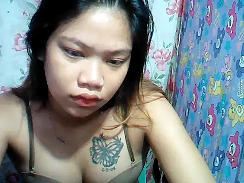 MorenaLovelyPinay24 online show from December 4, 2025, 2:32 am