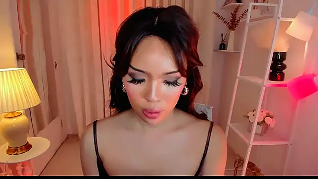 Snapshot of MS_LUNA chatting on February 21, 2026, 11:40 pm MS LUNA online show from February 21, 2026, 11:40 pm