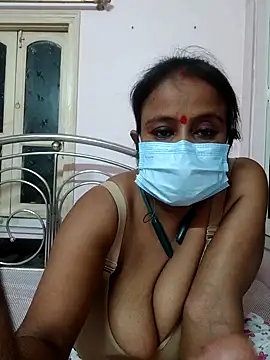 Snapshot of Barna_Love chatting on September 17, 2025, 5:48 pm Barna Love online show from September 17, 2025, 5:48 pm