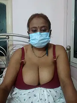 Snapshot of Barna_Love chatting on November 3, 2025, 6:00 pm Barna Love online show from November 3, 2025, 6:00 pm