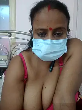 Snapshot of Barna_Love chatting on November 5, 2025, 10:18 am Barna Love online show from November 5, 2025, 10:18 am