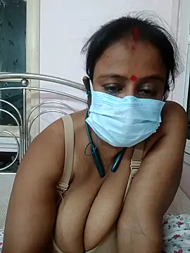 Snapshot of Barna_Love chatting on September 24, 2025, 5:52 pm Barna Love online show from September 24, 2025, 5:52 pm