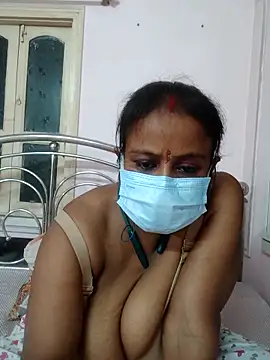 Snapshot of Barna_Love chatting on September 19, 2025, 5:39 pm Barna Love online show from September 19, 2025, 5:39 pm