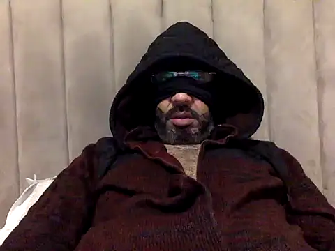 CaiBull online show from February 4, 2026, 9:43 pm