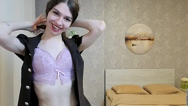 KellyShines online show from April 30, 2026, 3:19 pm