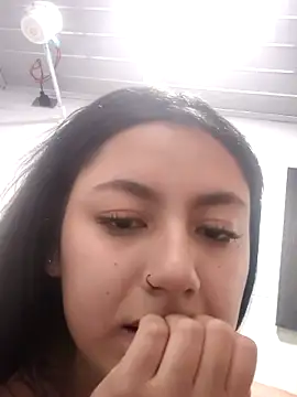 Snapshot of Megara_25 chatting on November 25, 2025, 3:40 am Megara 25 online show from November 25, 2025, 3:40 am