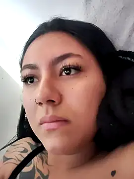 Snapshot of Megara_25 chatting on November 8, 2025, 2:09 pm Megara 25 online show from November 8, 2025, 2:09 pm